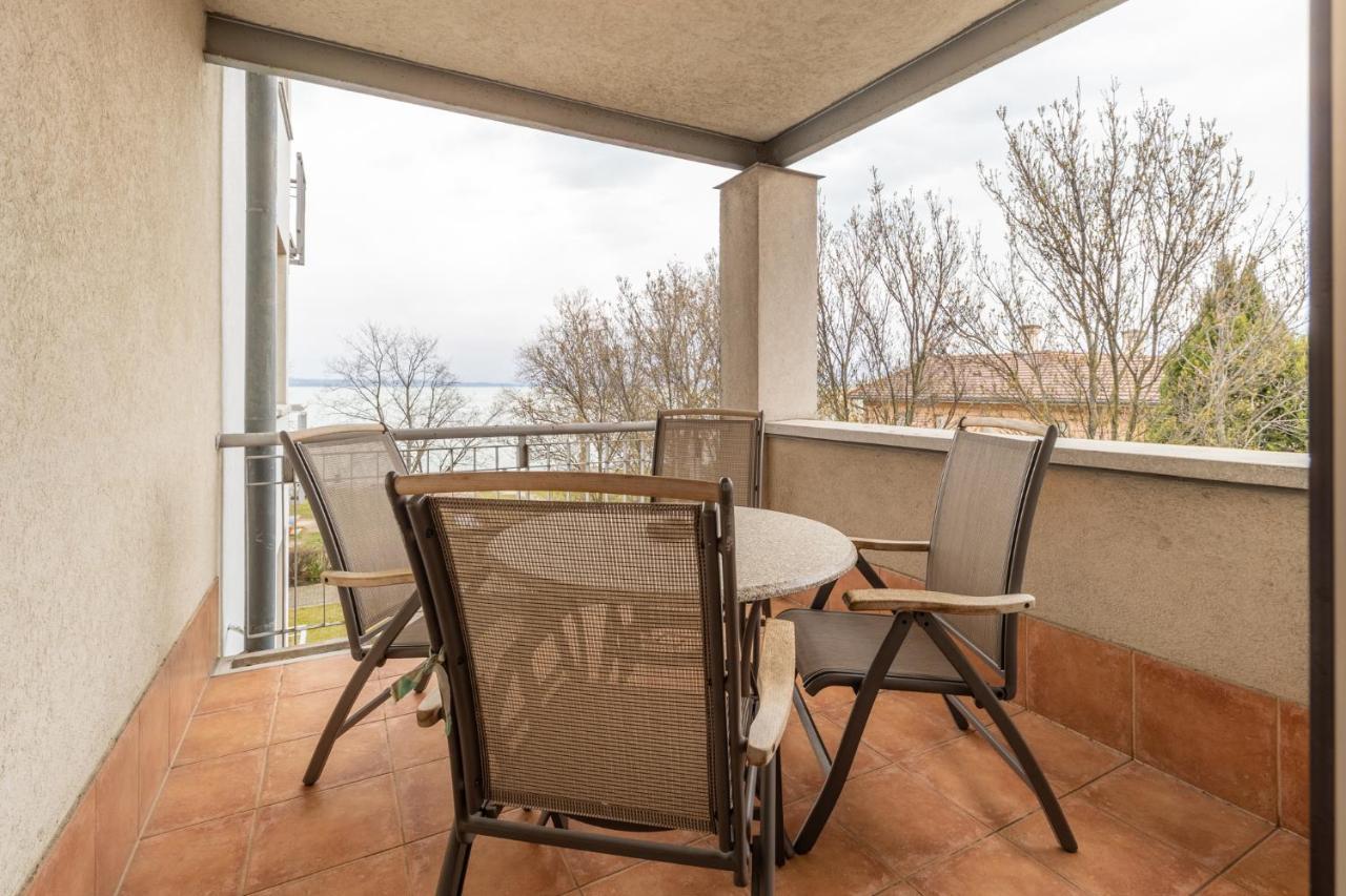 Egyuett A Csalad II Apartman By Bltn Siofok Exterior photo